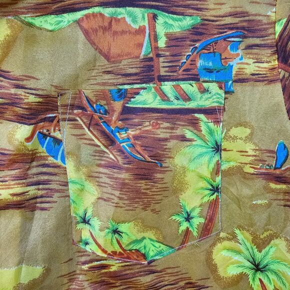VTG  Waikiki Holiday Men's Hawaiian / Aloha Shirt 100% Polyester  Size M - Picture 4 of 8